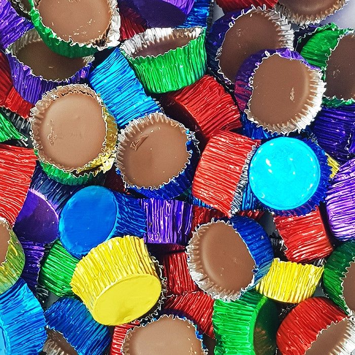 https://onepoundsweets.com/wp-content/uploads/2019/10/chocolate-icy-cups.jpg